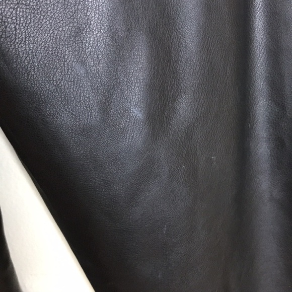 Fashion nova black faux leather pants size medium - Picture 10 of 12